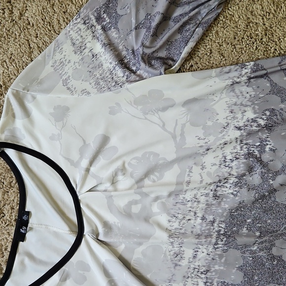 Lily Elegant Gray and Black Women's Top, Size XL - Picture 3 of 7